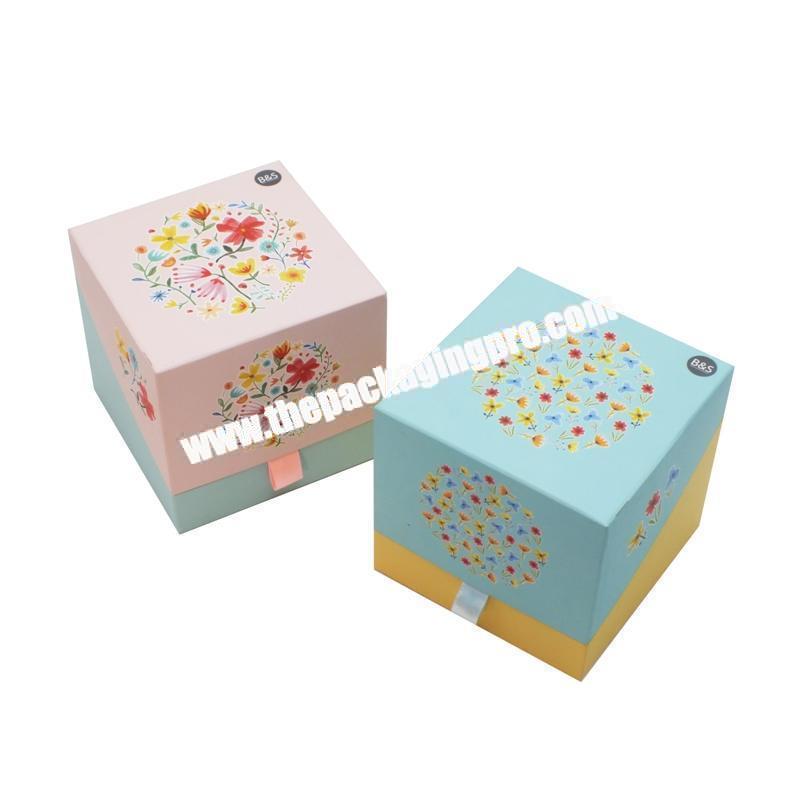 Guess Guangzhou Gourmet Folding Empty Cosmetics Lip Gloss Lady Glossy Custom Garment Gift Box